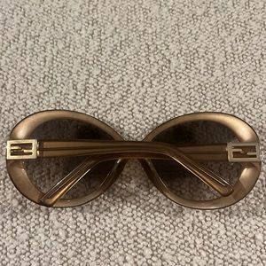 Fendi FS 5141 oversized sunglasses